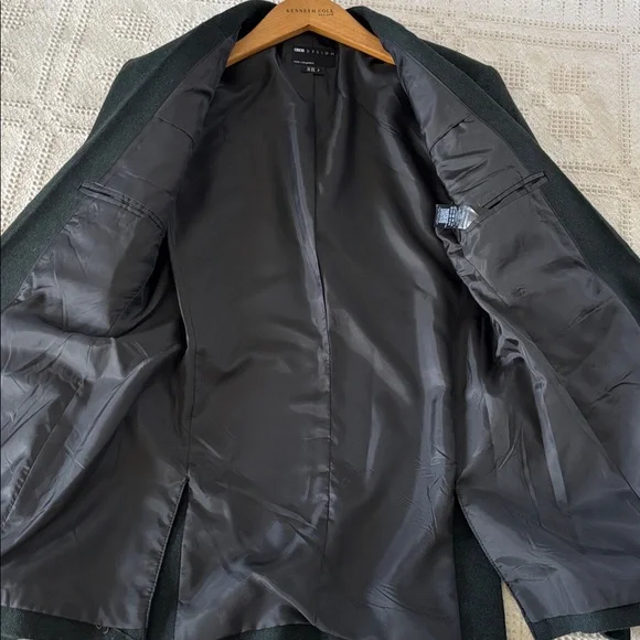 ASOS DESIGN skinny Men’s dark green herringbone Blazer Size 34